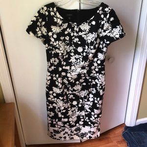 Talbots black & white patterned dress